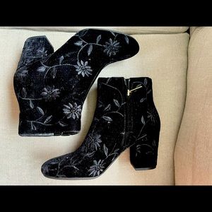Karl Lagerfeld Paris Embroidered Booties